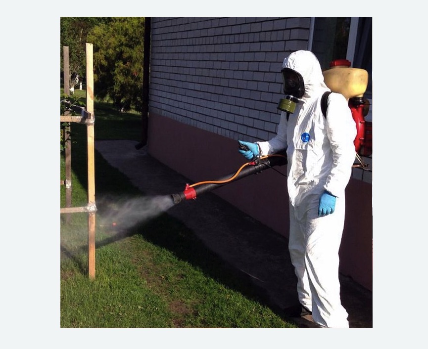 травля клещей на участке Зорге метро Москвы